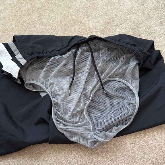 Mens Vintage Nike Swim Trunks Black Drawstring Mesh Lining Board Shorts XXL NWT - Picture 9 of 12